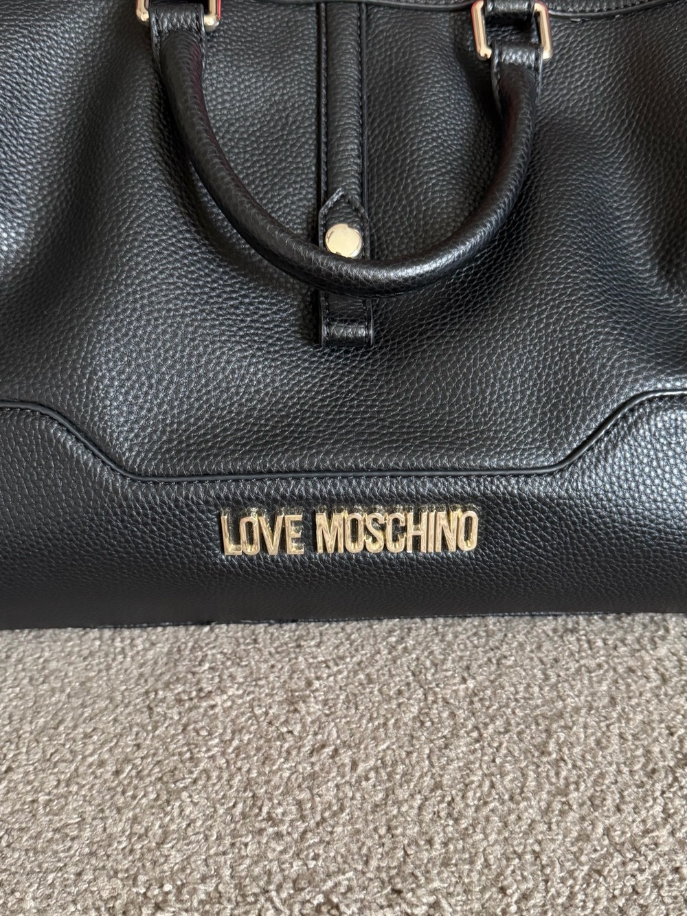 Love Moschino Black Pebbled Leather Weekender with Red Lining - Picture 2 of 10